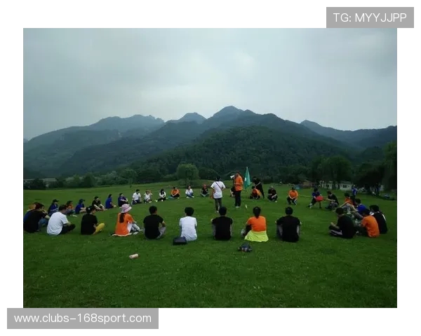 中年人草地团建活动推荐 打破年龄界限与同事共同畅享健康与欢乐